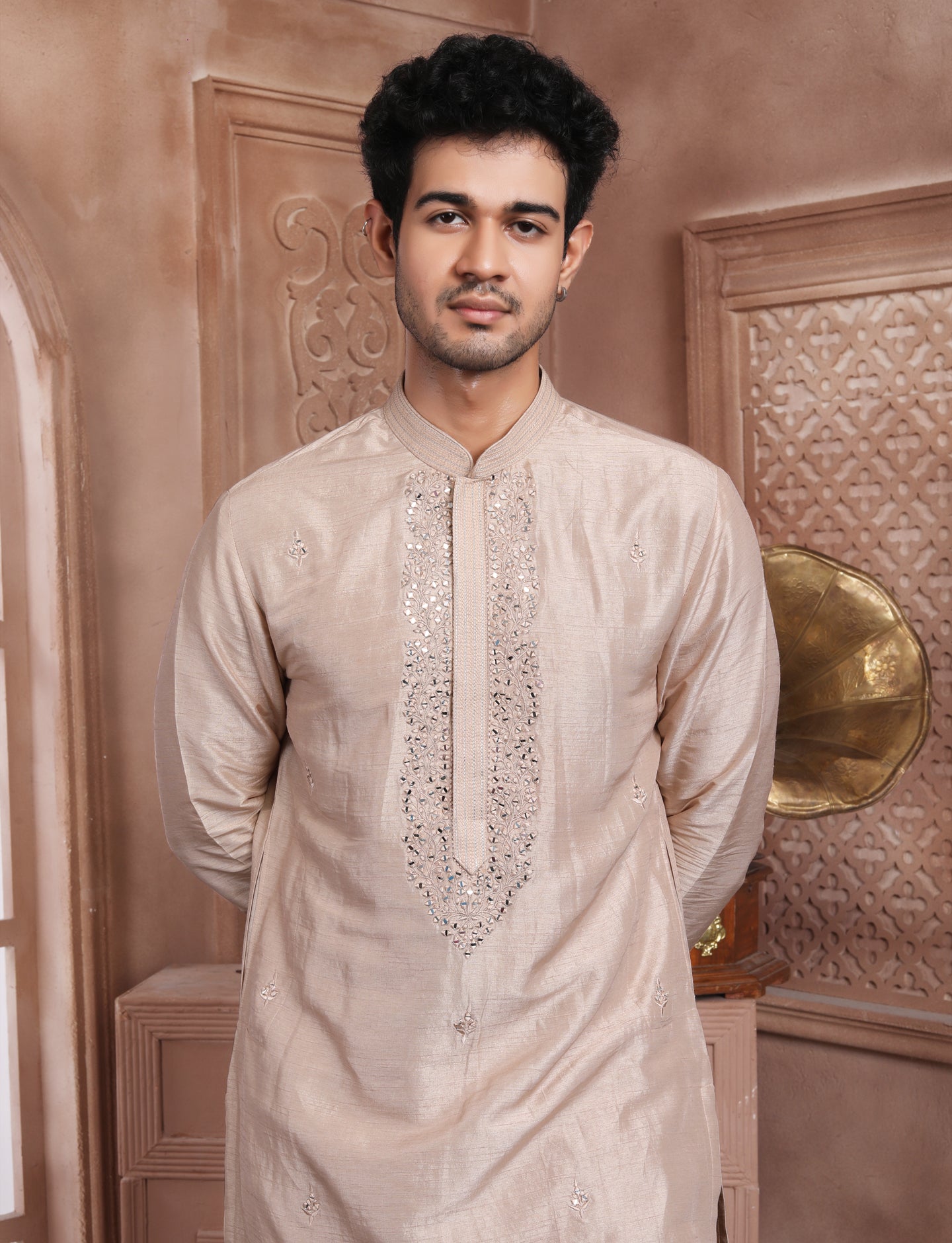 Light Peach Ethnic Handcrafted Kurta With Aligarhi Pant