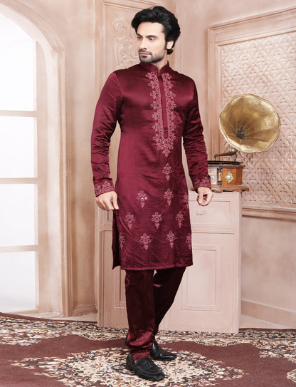 Dark Maroon Resham Thread And Mirror Work Kurta With Aligarhi Pant