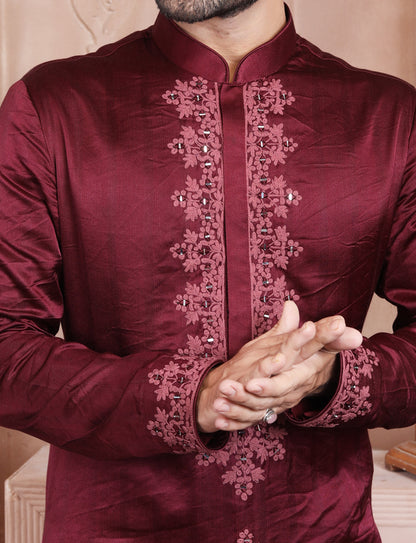 Dark Maroon Resham Thread And Mirror Work Kurta With Aligarhi Pant