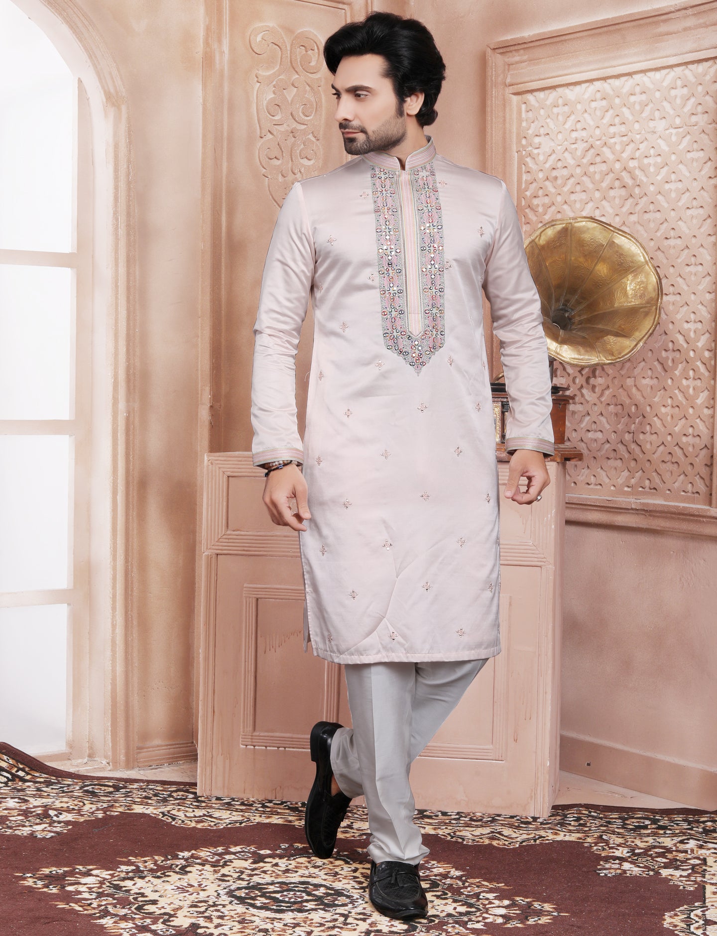 Light Pink Ethnic Handcrafted Mirror Work Kurta With Aligarhi Pant