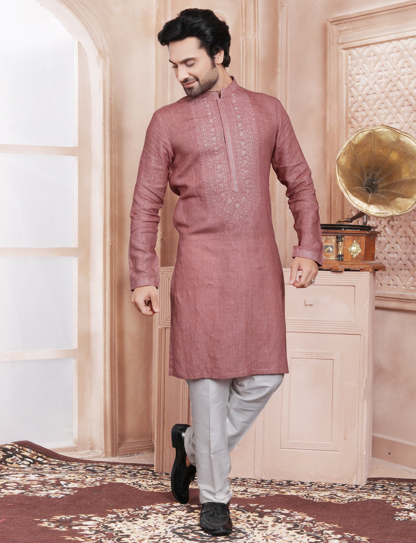 Dusty Pink Linen Handcrafted Kurta With Aligarhi Pant