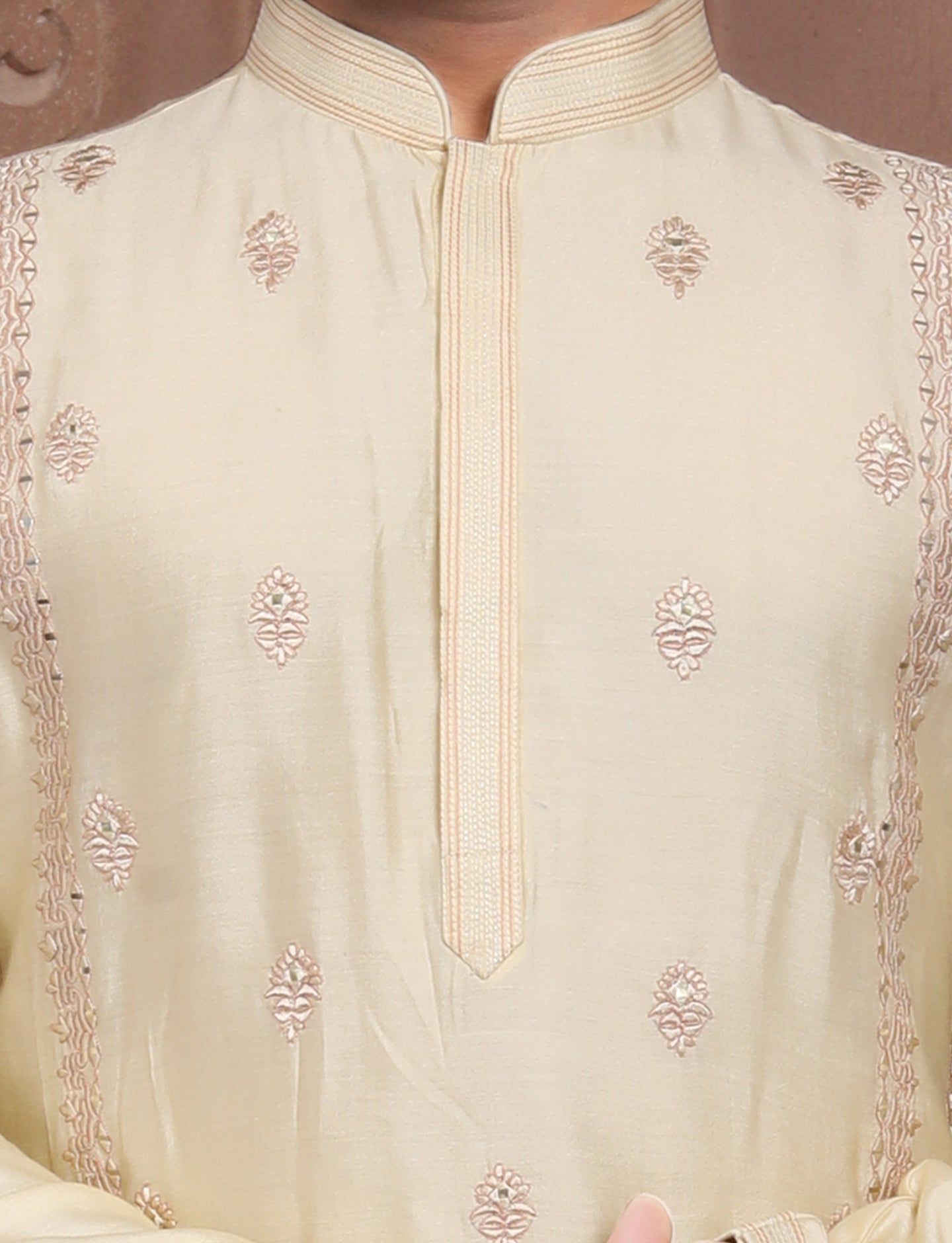 Cream Banarasi Resham mirror work Kurta With Aligarhi Pant