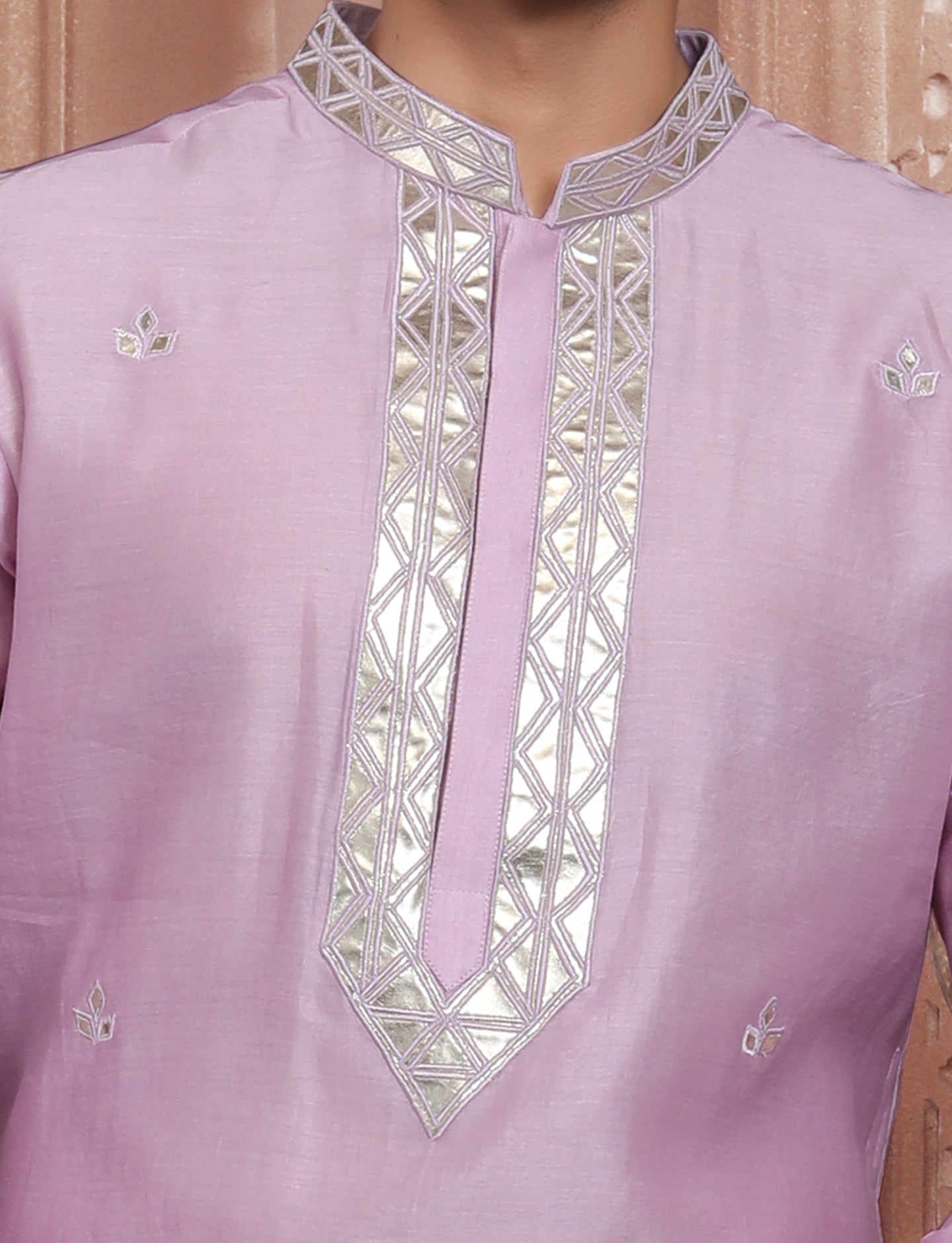 Light Purple Ethnic Handcrafted Kurta With Aligarhi Pant