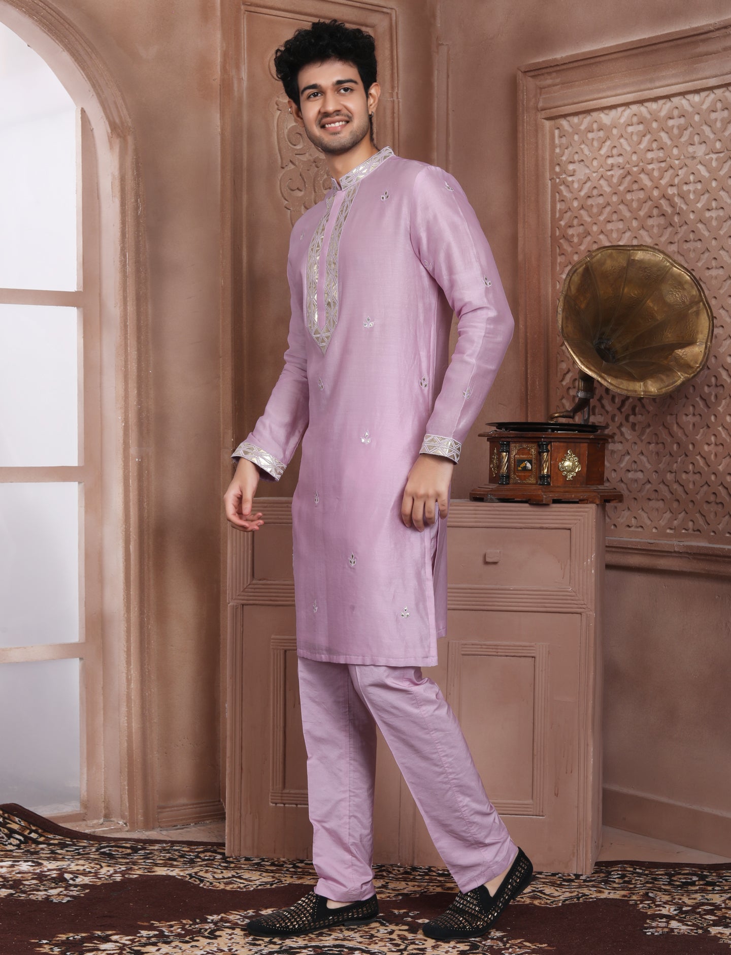 Light Purple Ethnic Handcrafted Kurta With Aligarhi Pant