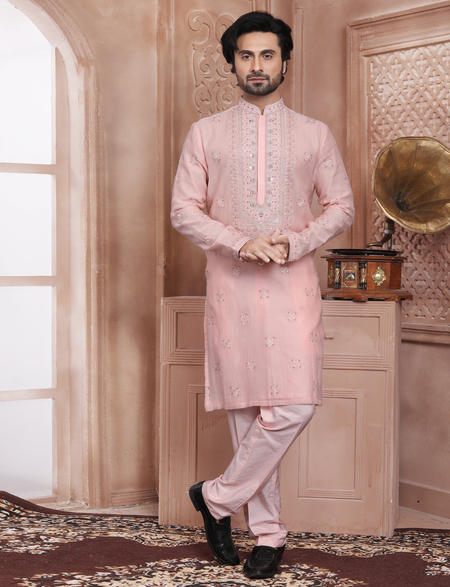 Light Pink Handcrafted Kurta With Aligarhi Pant