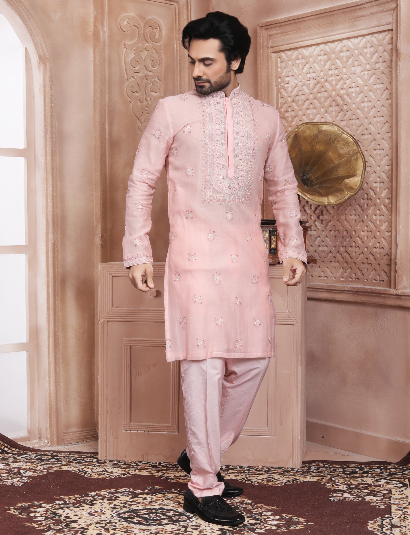 Light Pink Handcrafted Kurta With Aligarhi Pant